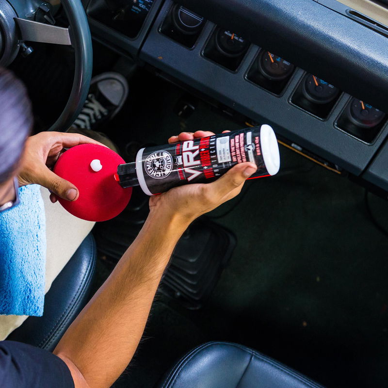 Chemical Guys VRP Dressing återupplivar plast, gummi och vinyl, 473 ml